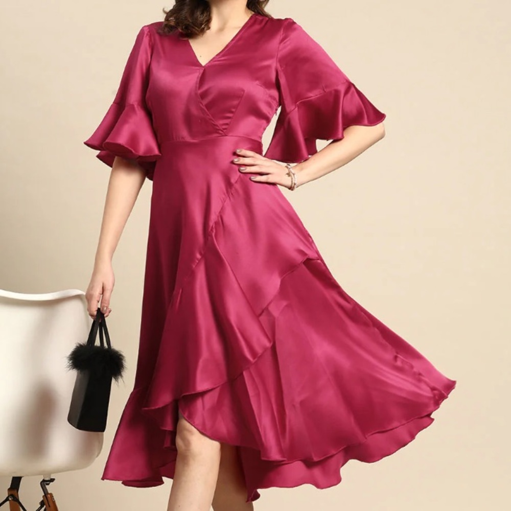 ☀️ Elegant Ruffle V Neck Dress - SHEIN - Size XS - Picture 1 of 8